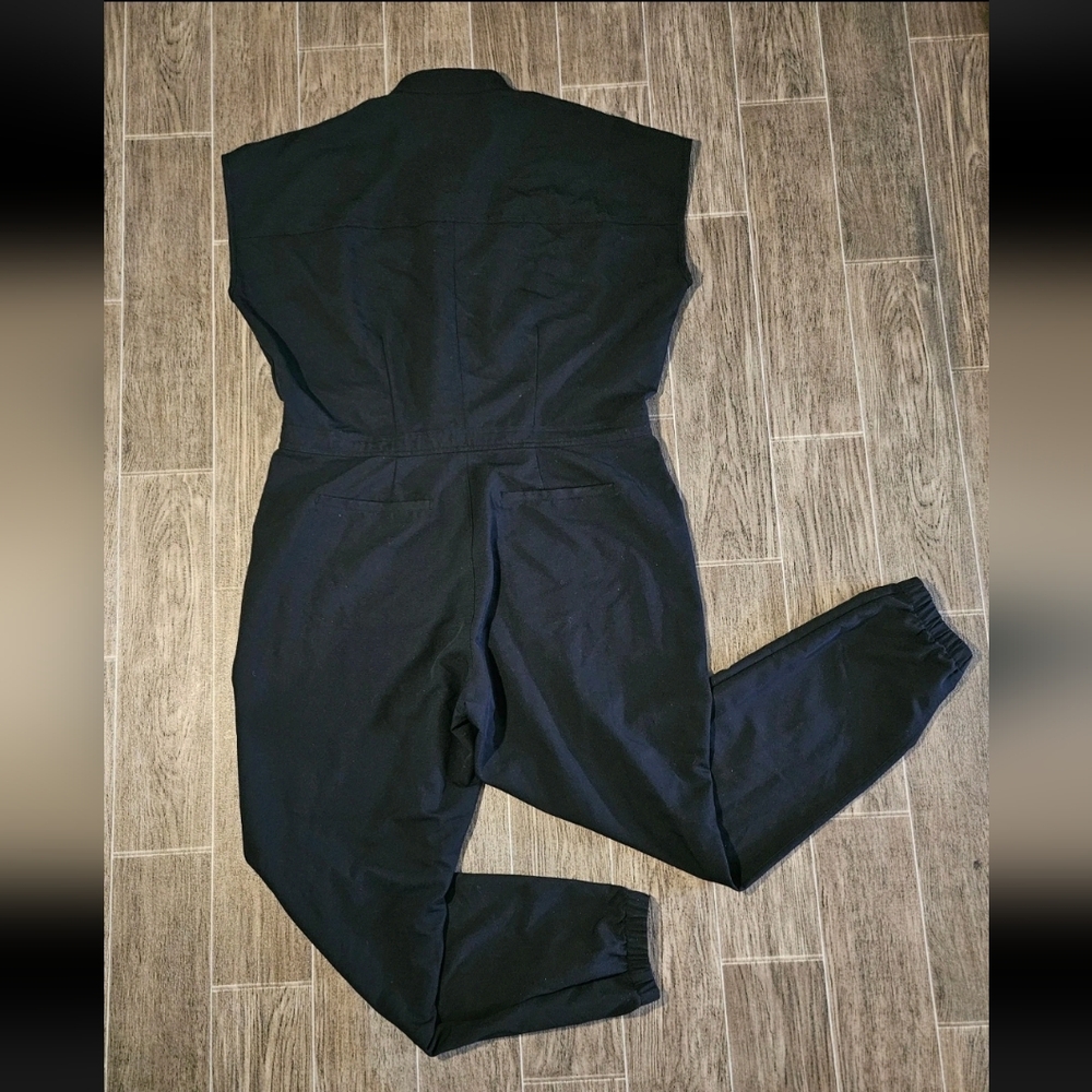 Figs Technical Collection Rafaela Cargo Scrub Jumpsuit Womens 2XL Black Nurse - Picture 8 of 8